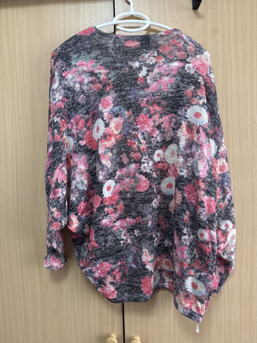 Giacche: Blumencardigan Gr. S/M – Nuovo (secondo la descrizione) da Thun venduto da Vans_98 3