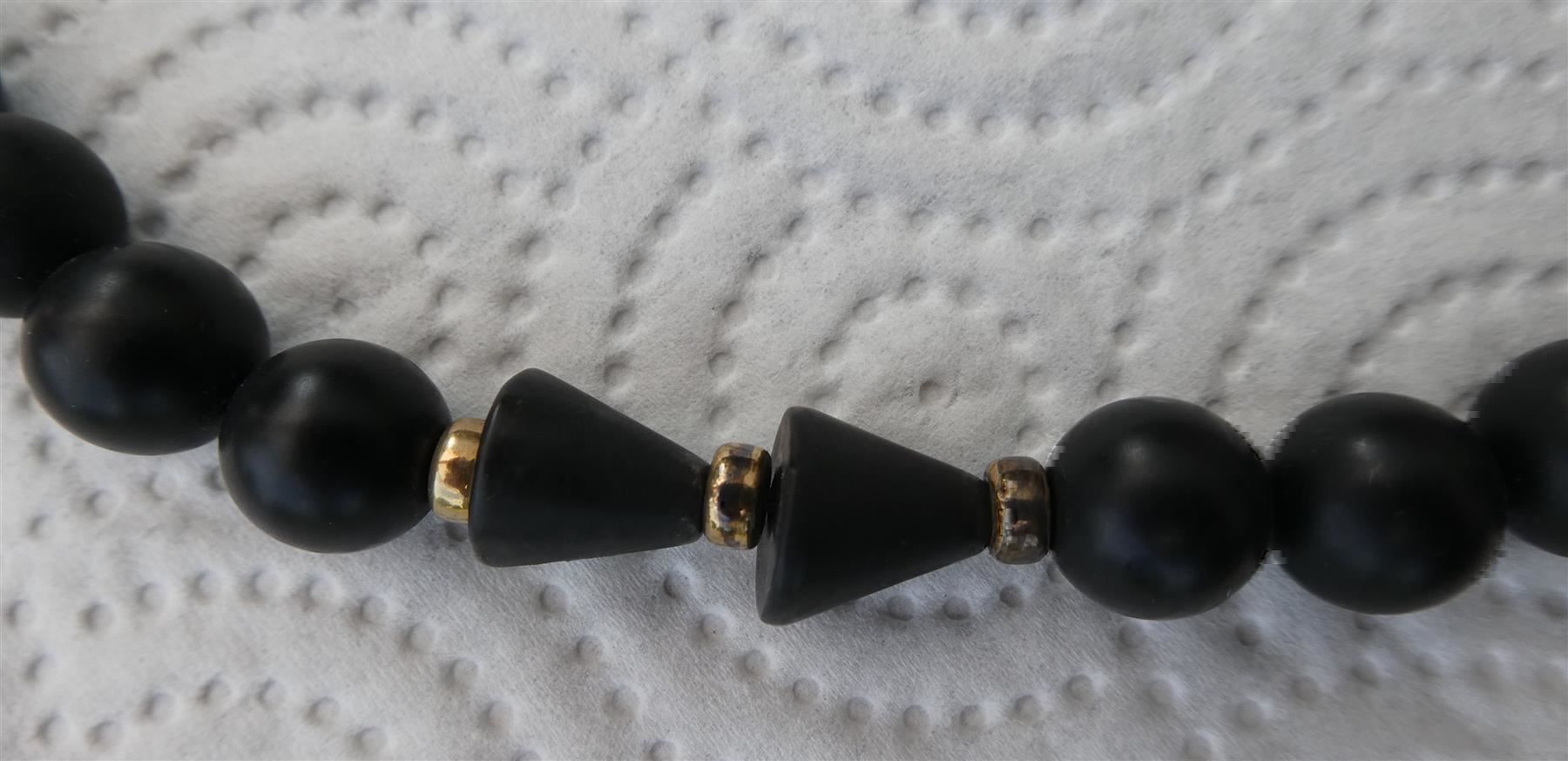 Onyx Catenine: Halskette Onyx matt schwarz Edelstein – Usato da Frauenfeld venduto da dhour 7