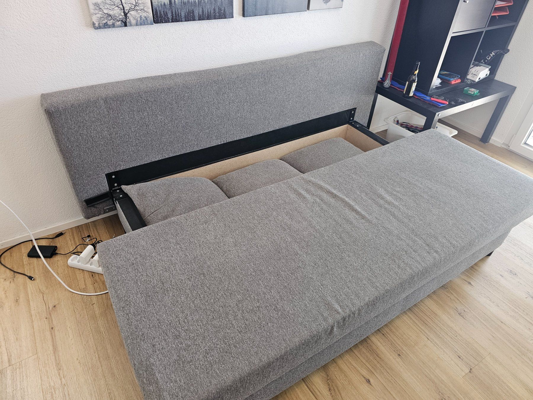 Sofas: Schlafsofa grau Stoff 3 Sitzplaetze mit Bettfunktion – Gebraucht aus Lupfig von prophet03 2