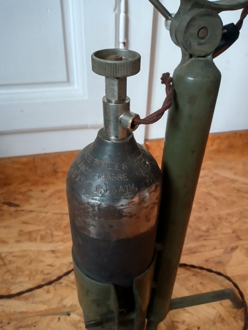 Lampade: Industrielampe  Burolampe Werkstattlampe – Usato da Prez-vers-Siviriez venduto da Monija70 9
