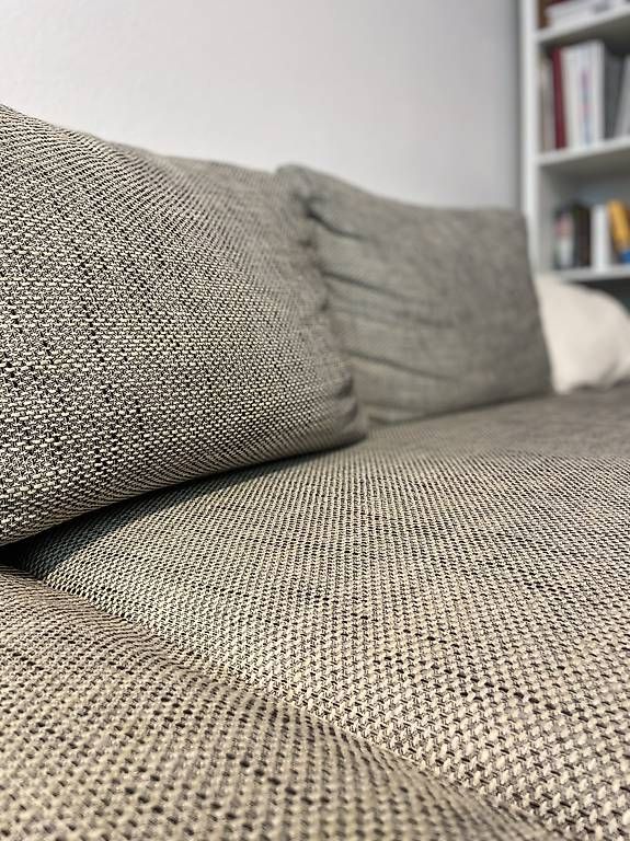 Sofas: Bettsofa GRATIS – D'occasion à Zürich par Laura.JP 1