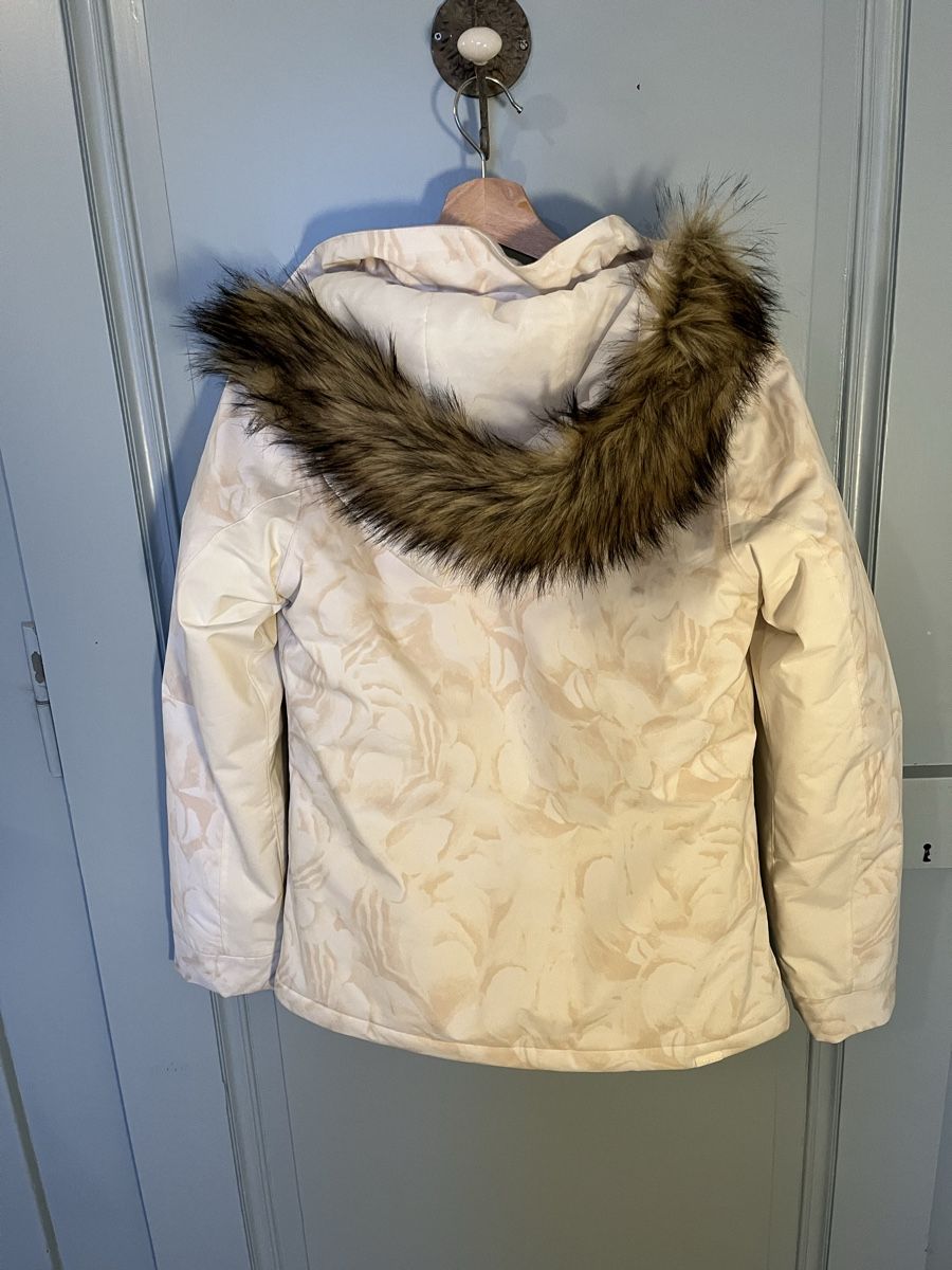 Roxy Vestes & Manteaux: Veste de ski ROXY taille 16 ans ado – D'occasion à Corcelles NE par mqu_dz2p 1