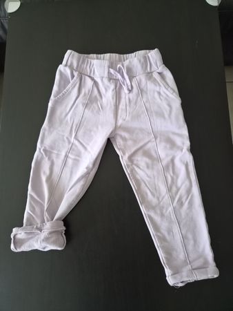 Hose lila gefüttert Gr. 98/104
