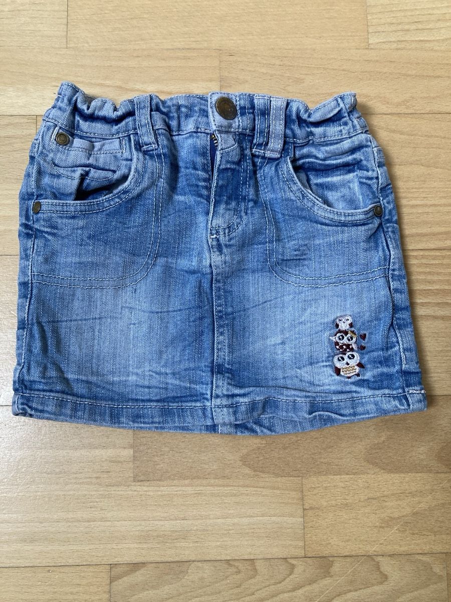 Robes et jupes: Jeansrock Gr 122 – D'occasion à Stettfurt par San_w9gd