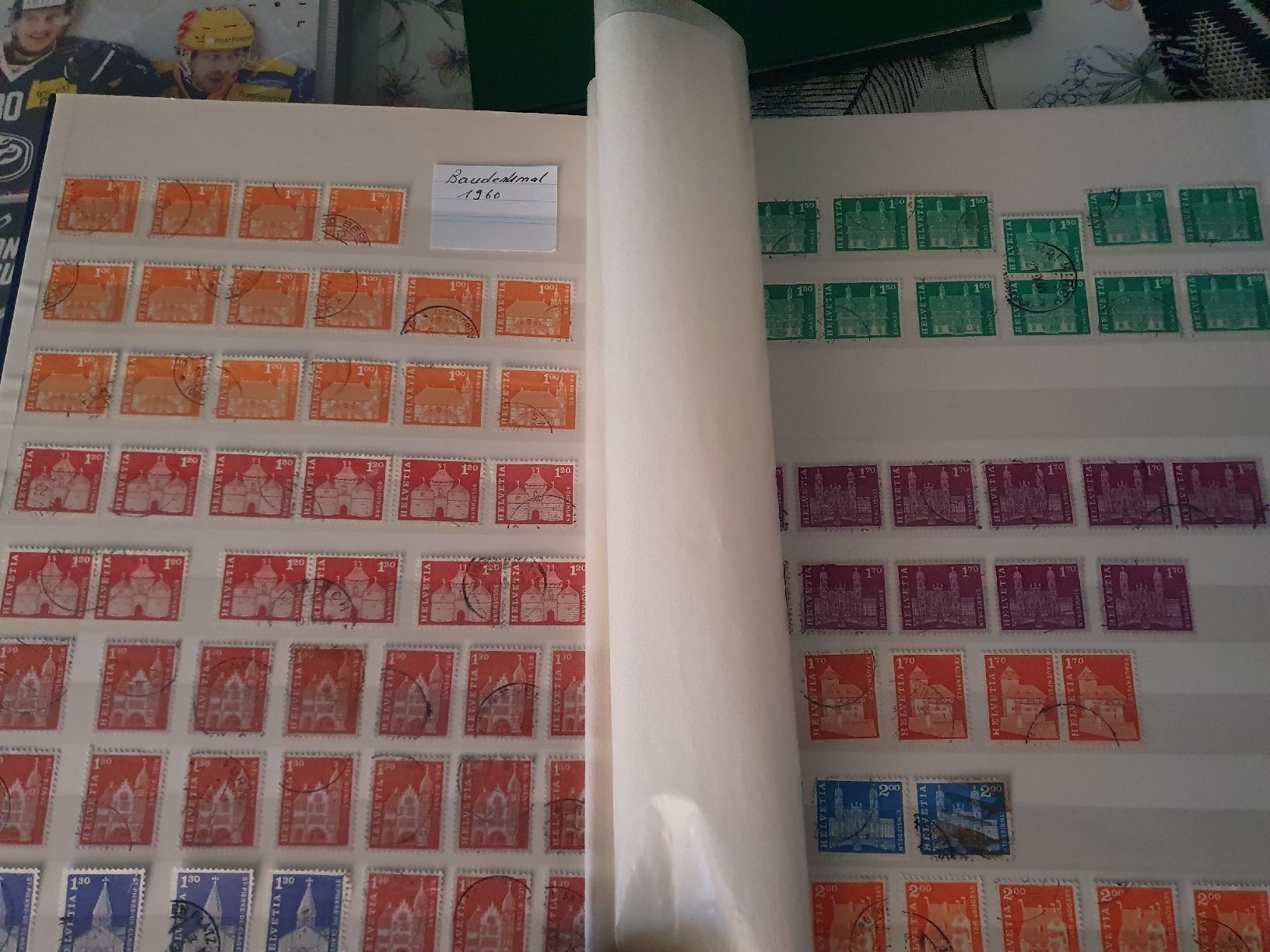 Alle Briefmarken: Album mit CH Marken – Gebraucht aus Belp von Liacheyenne 4