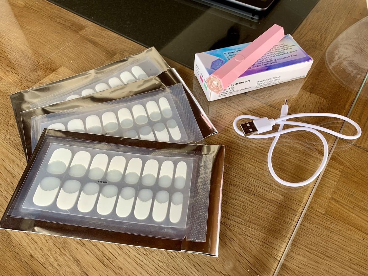 Künstliche Fingernägel: Set faux ongles – Neu und originalverpackt aus Perroy von barballalla