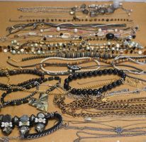 Grosses Modeschmuck-Konvolut zu verkaufen Halsketten