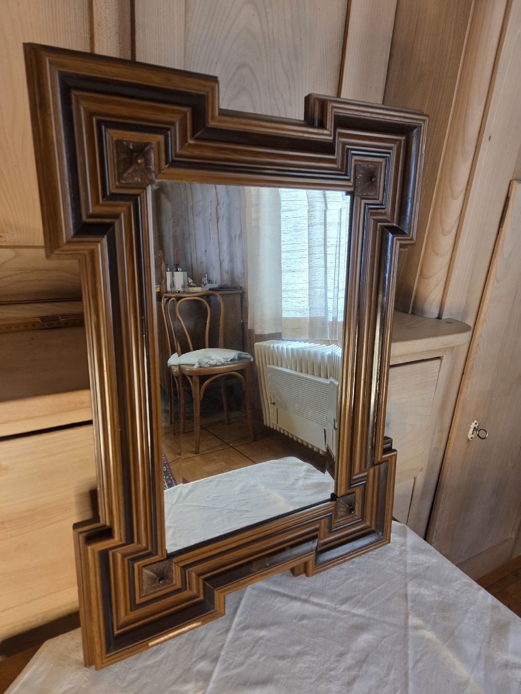 Specchi: Antiker Spiegel mit Holzrahmen, Vintage – Usato da Muotathal venduto da sch_h6cz
