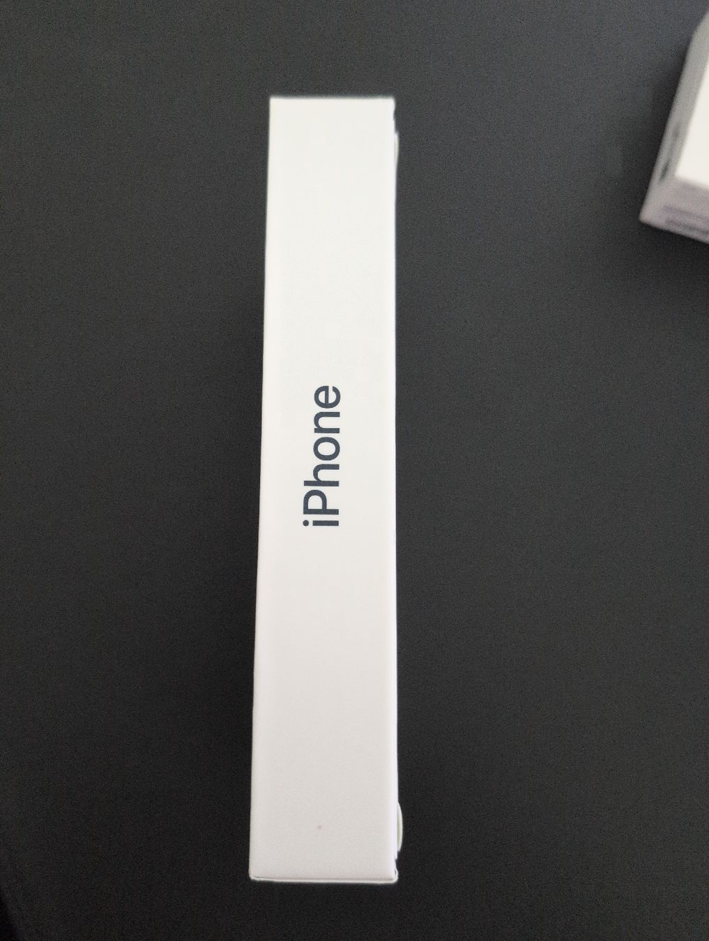 Apple Telefoni cellulari / Smartphones: iPhone 14 128GB Midnight New Sealed – Nuovo e nell'imballaggio originale da Zug venduto da skl_mpp8 2