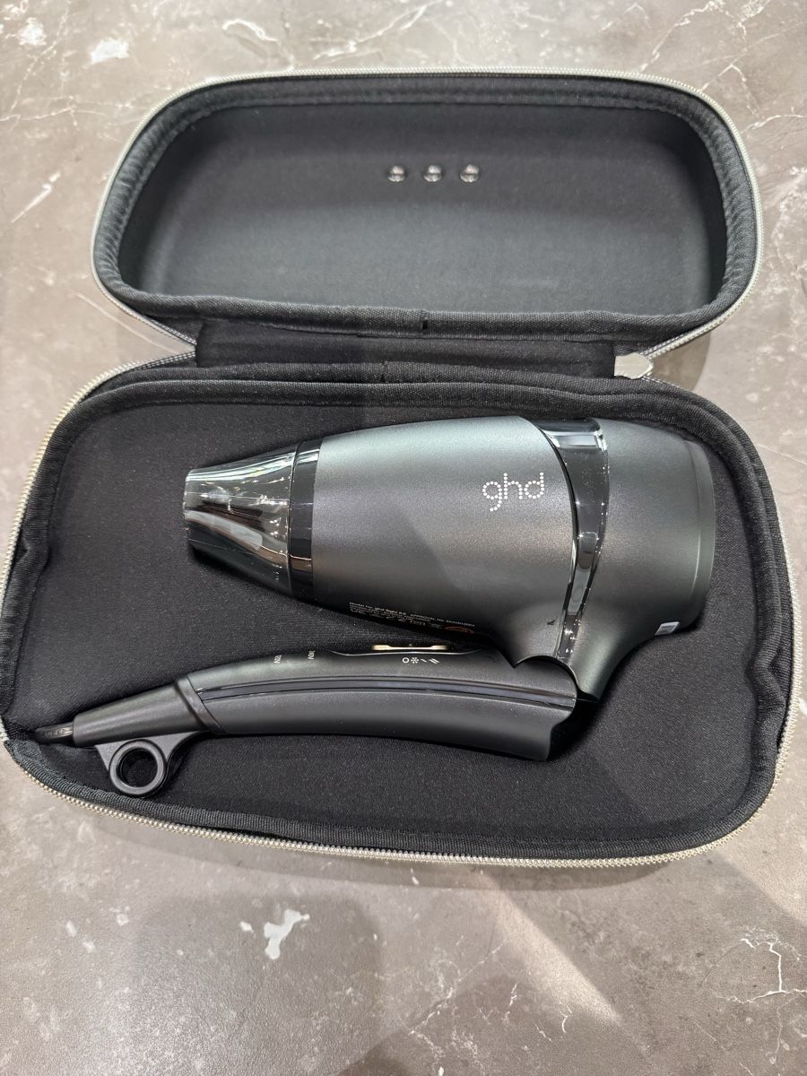 GHD Asciugacapelli: Sèche cheveux de voyage  GHD new – Nuovo e nell'imballaggio originale da Delémont venduto da Dolcegera22