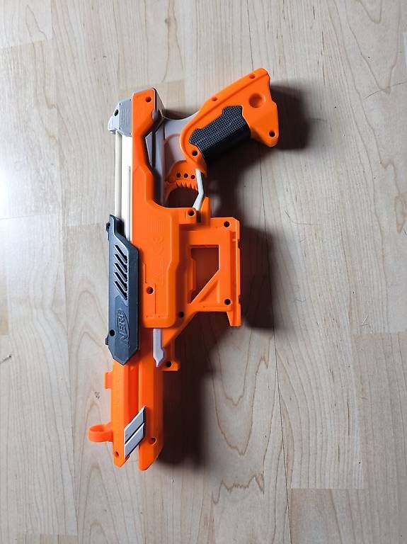 Jouets: Nerfe Falconfire  – D'occasion à Ennetmoos par ben_qht5 1
