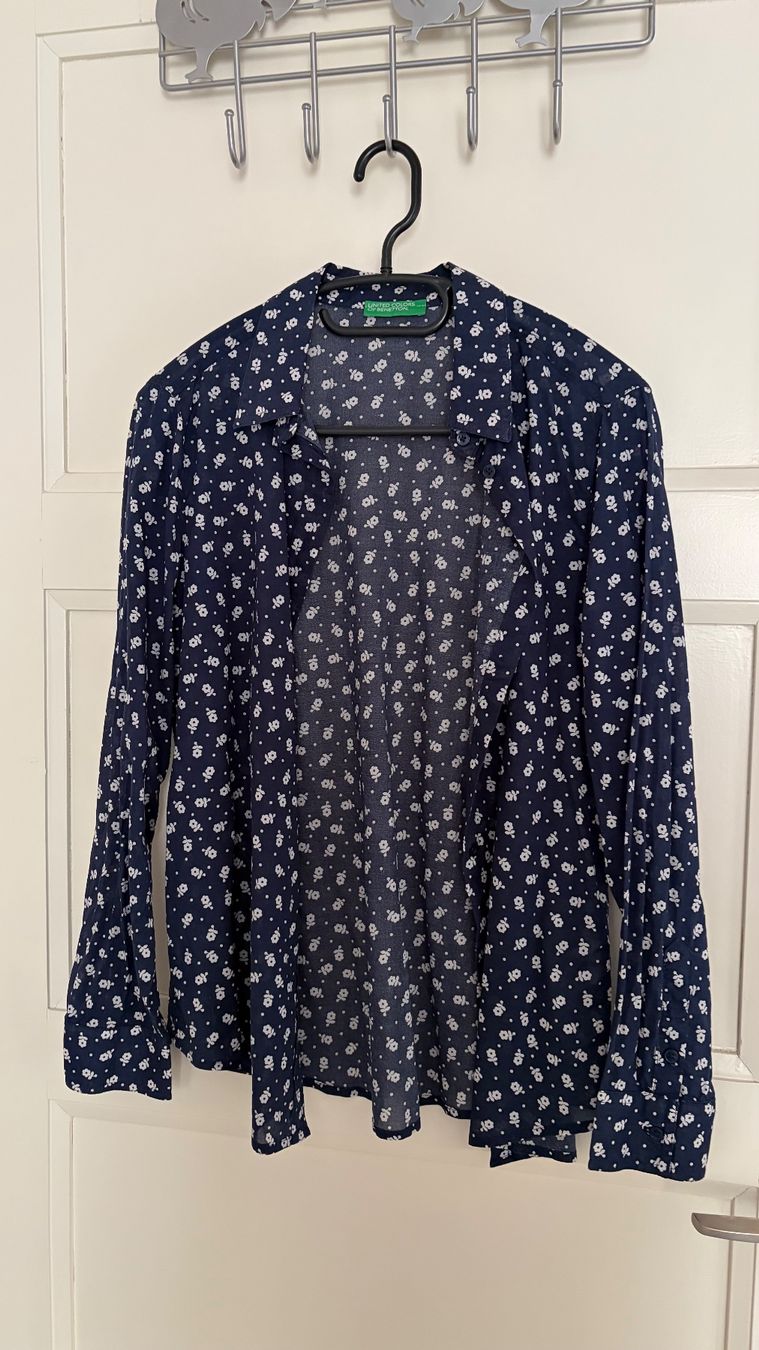 Benetton Camicette: Bluse mit weissen Blümchen – Usato da Wollerau venduto da sid_g2jc