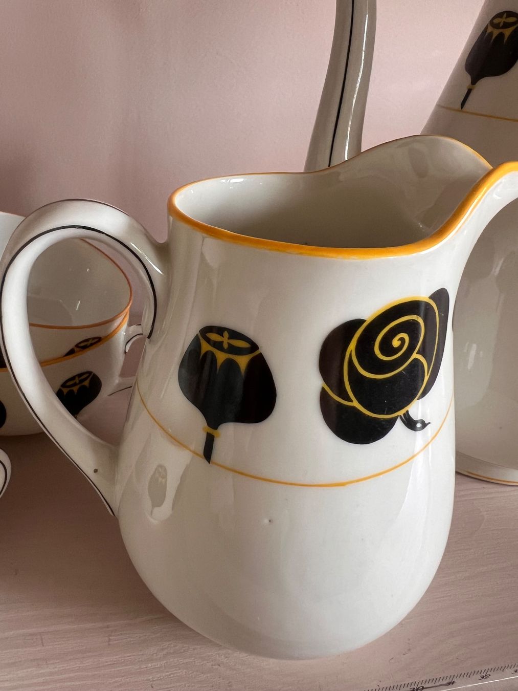 Set di piatti: Vintage Limoges tea service – Usato da Lausanne venduto da NYC67 4