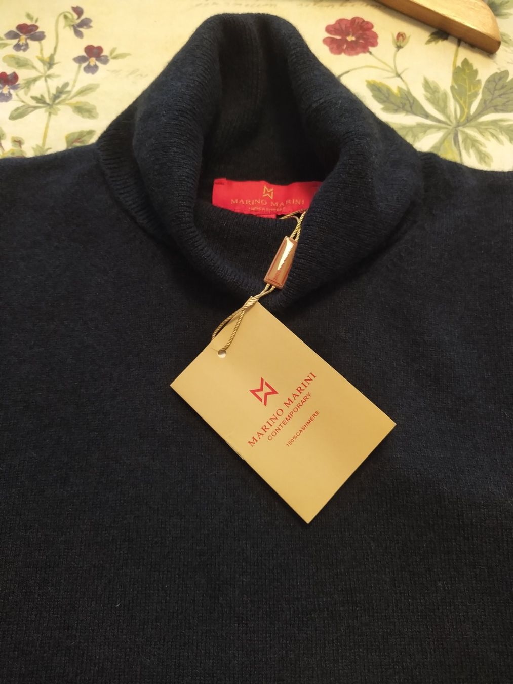 Maglioni & Felpe: Pullover cashmere 100% collo alto BLU SCURO taglia L – Nuovo e nell'imballaggio originale da Figino venduto da Palotta 3