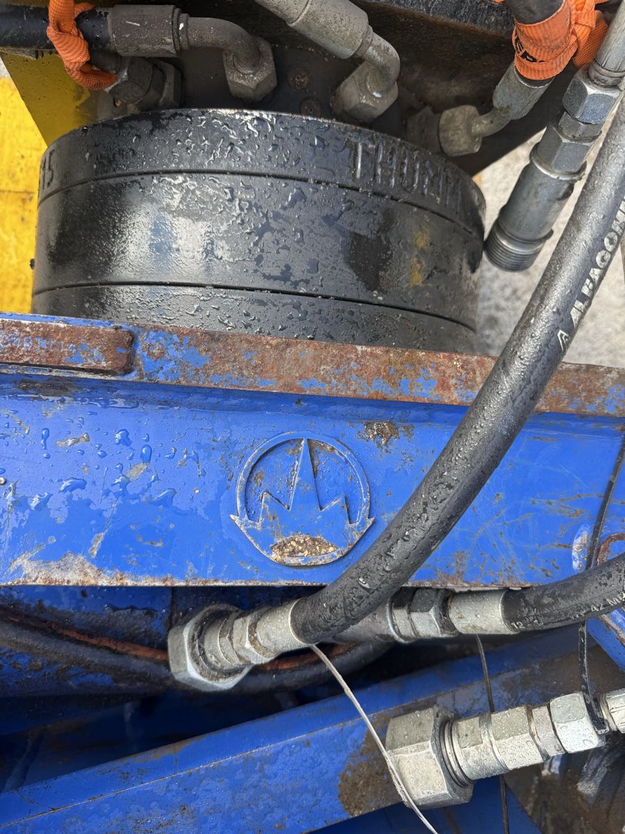 Menzi Muck Escavatori: Grappin Menzi ,Kaiser  – Usato da Villeneuve VD venduto da Tiennot 3