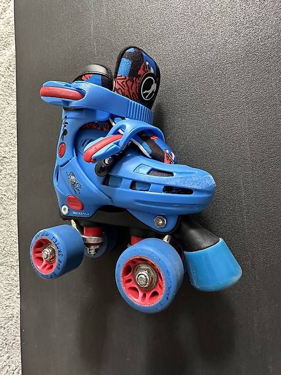 Pattini da ghiaccio: Schlittschuh Kinder 26-29 – Usato da Kriens venduto da SupiDupiDeal 1