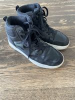 Schuhe Bench gefüttert