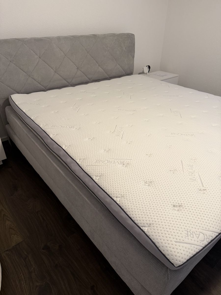 Betten: Boxspringbett grau mit topper, 180x200cm – Neu (gemäss Beschreibung) aus Zeiningen von Liva_92 2