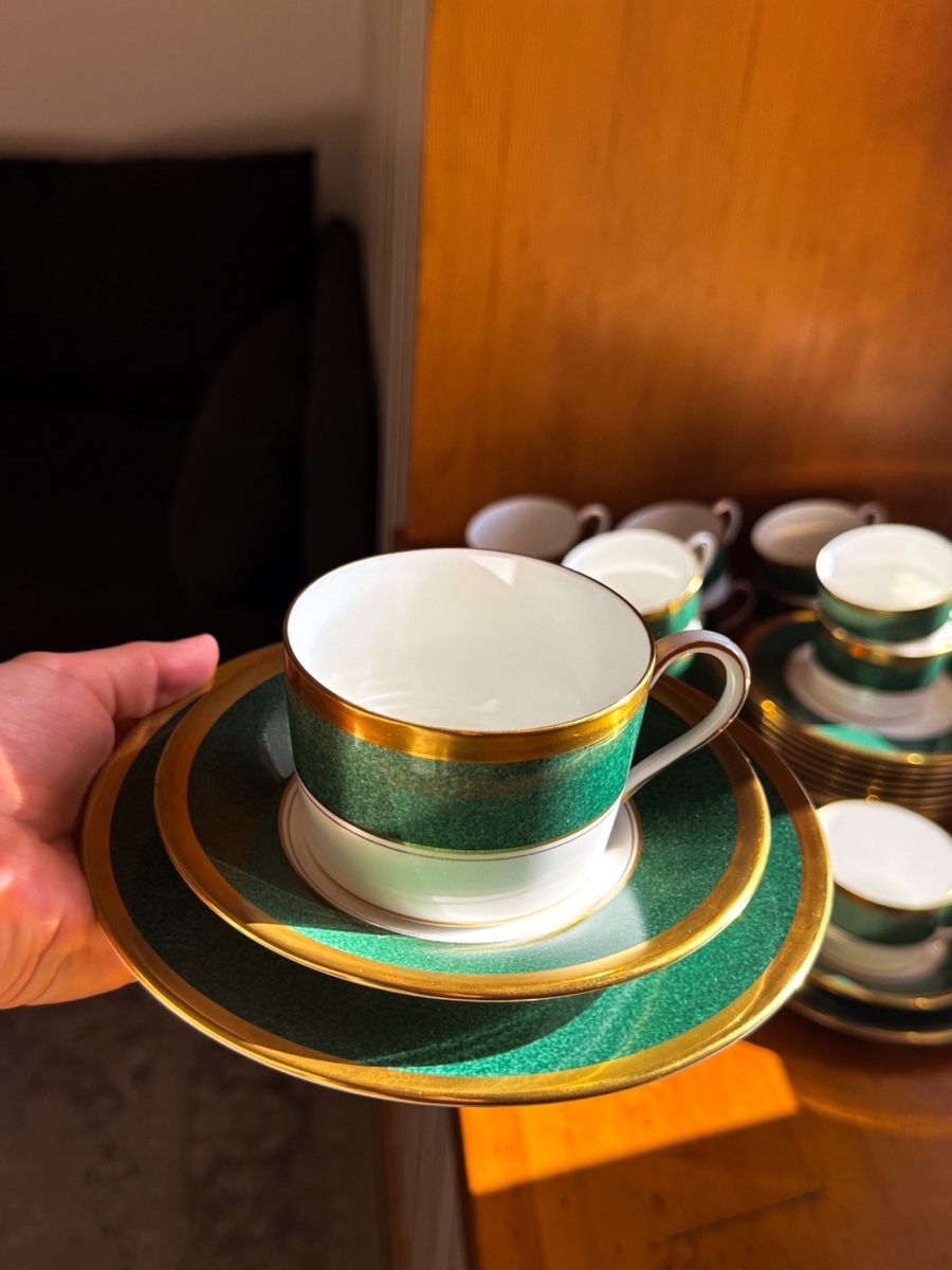 Tazze: Élégant ensemble Coalport composé – Usato da Le Sentier venduto da CannelleVintage13 8