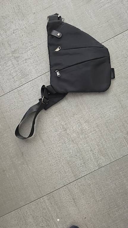 Borse: Crossbody Tasche – Usato da Einsiedeln venduto da Curry0