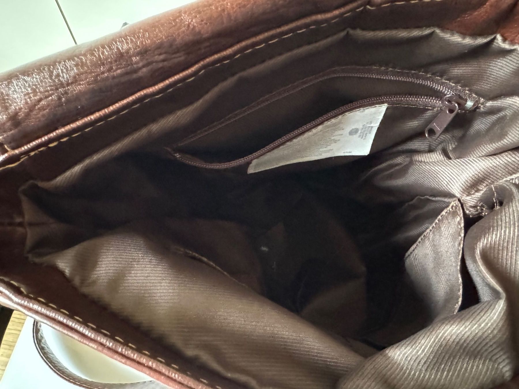 C&A Taschen für Damen: Umhängetasche Kalbsleder Rotbraun – Gebraucht aus Zürich von rigcan 2