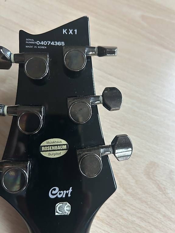 Cort Strumenti musicali: Cort Katana EMG (Korea) – Usato da Zürich venduto da Sherpa 4