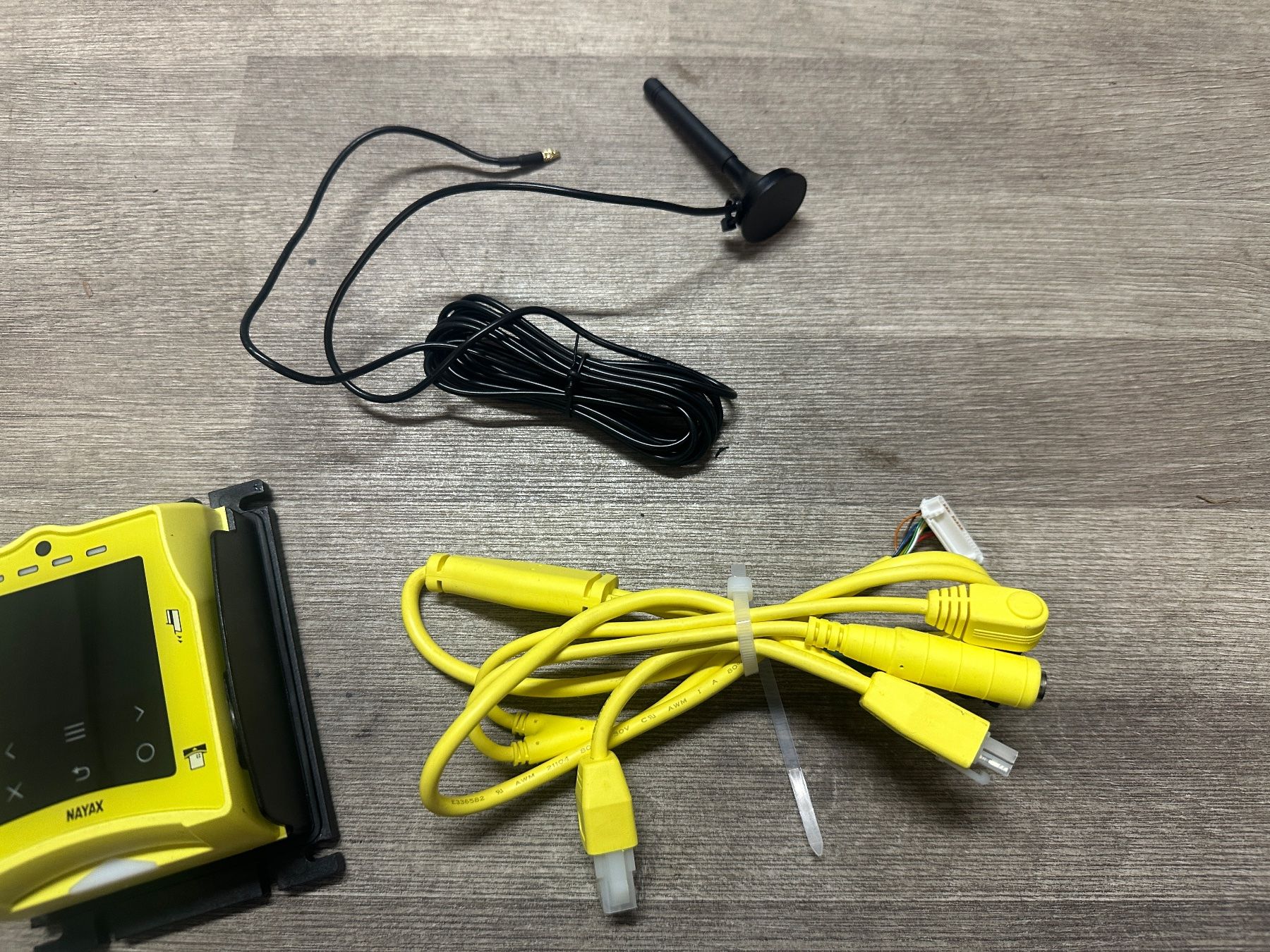 Altro per Gastronomia & Hotel: Nayax VPos Touch 4G - Yellow – Nuovo e nell'imballaggio originale da Giubiasco venduto da IWGL002 2