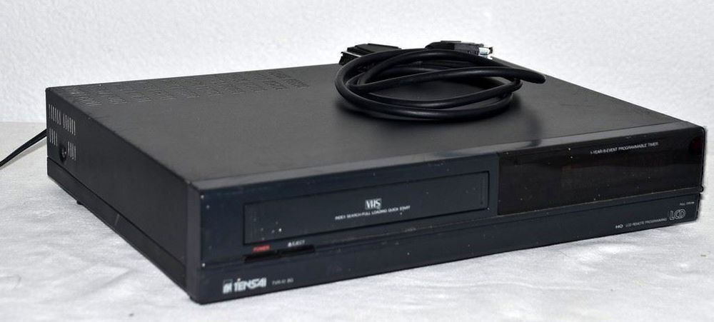 Videorecorder VHS Sharp VC-M411GM magnétoscope (Gebraucht) in Collonges