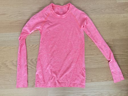 pinkes sport running shirt gr xs von h&m
