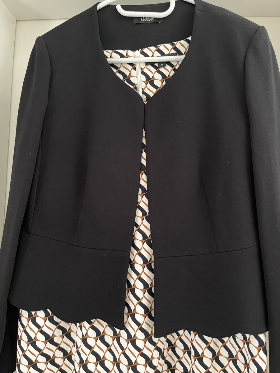 Vestiti: Damenkleid mit Jacke – Usato da Rumlikon venduto da genebru 2