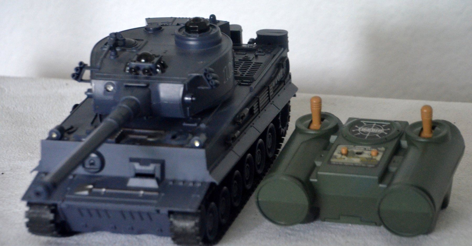 Modellismo RC: M1A1 SEP  + Tiger 103 RC Tank / char – Usato da Collonges venduto da arashee 5