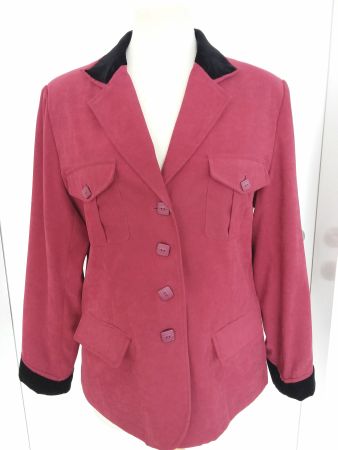 Jacke, dunkelrot mit Samtkragen, Gr 38