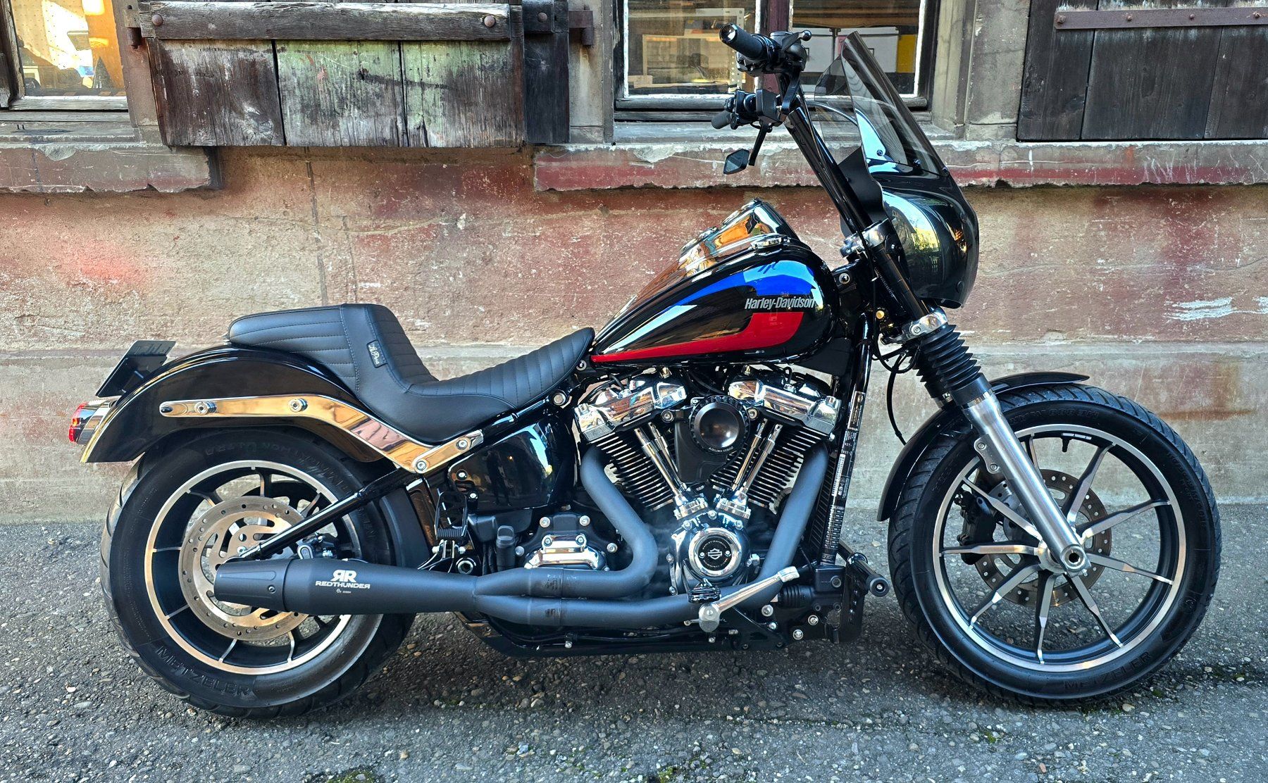 Strada: Harley-Davidson FXLR Clubstyle – Usato da Bern venduto da freebird_customs