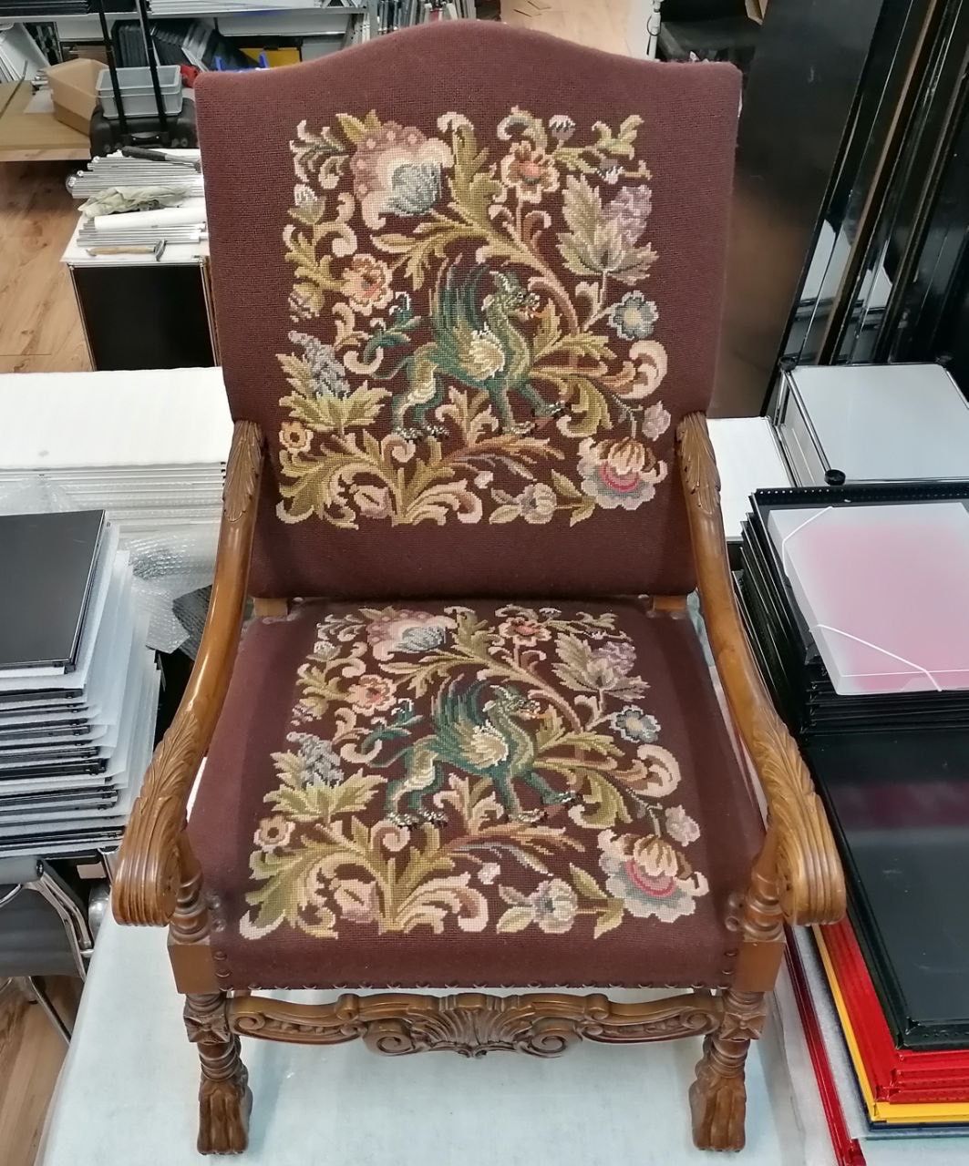 Poltrone: Antiker Sessel im Empire Style – Usato da Regensdorf venduto da Jackone 2