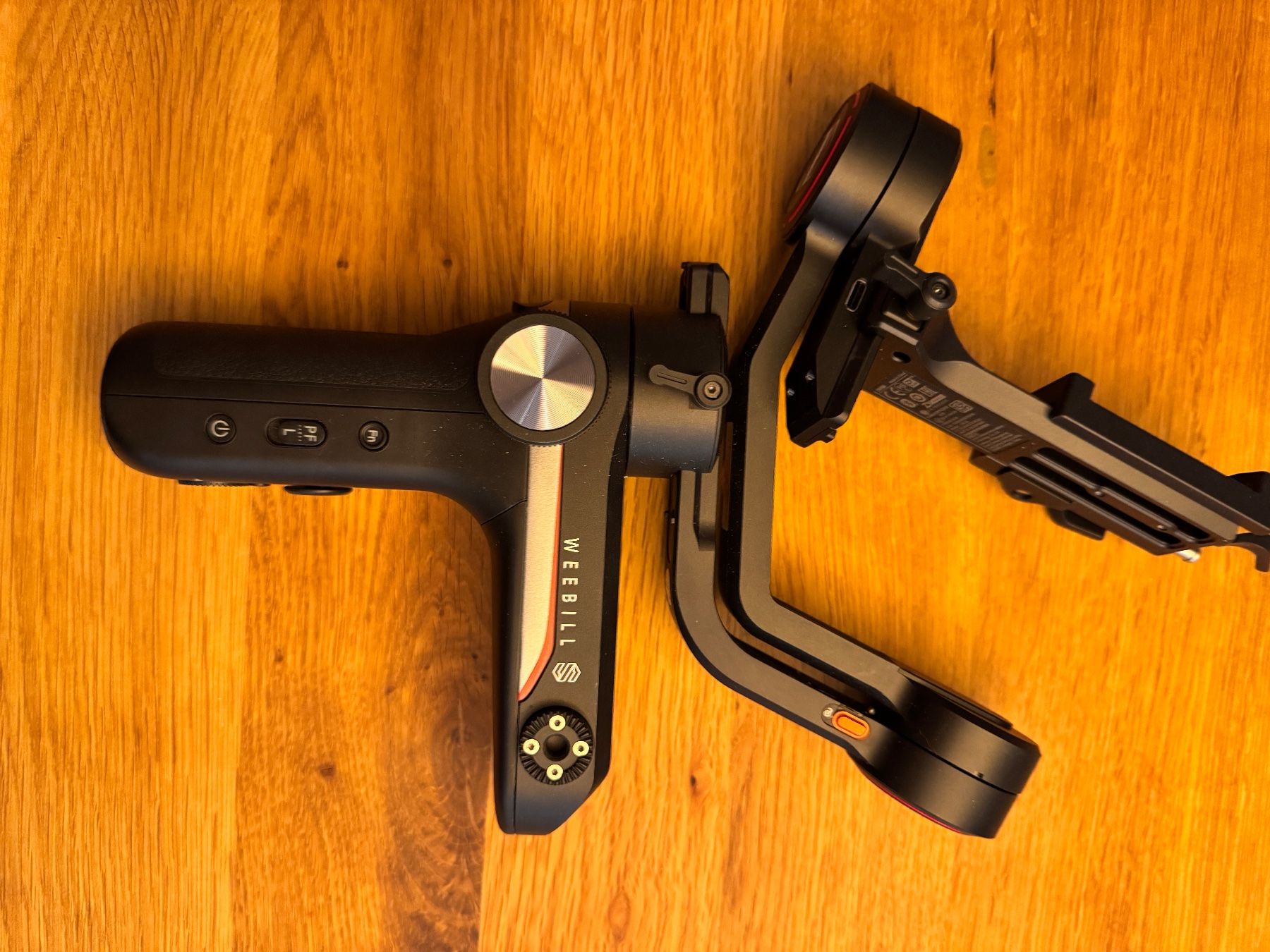 Stative & Köpfe: Weevil-S Gimbal Stabiliser + Manfrotto Tripod – Gebraucht aus Emmen von llu_kf65