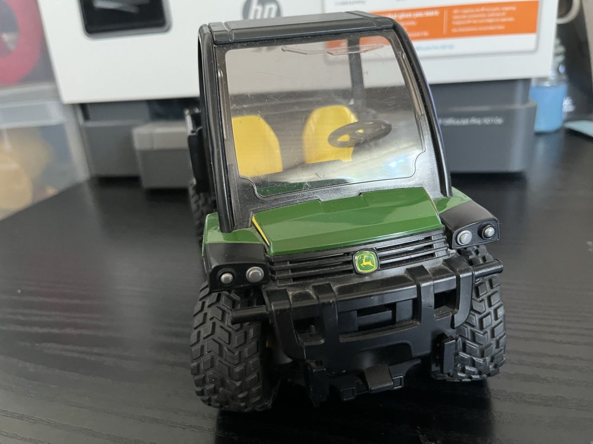 Bruder Jouets: Bruder Cator 855D John Deere – D'occasion à Rümlang par Papamoll4 1