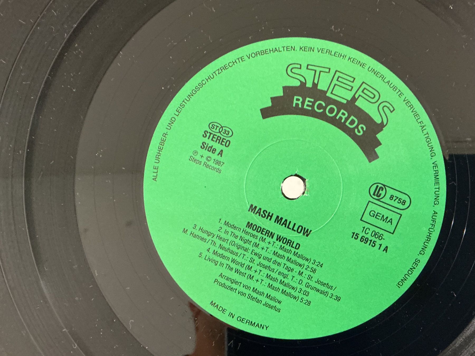 Dischi in vinile: Mash Mallow LP - Modern World – Usato da Winterthur venduto da Tumko-Vinyl 2