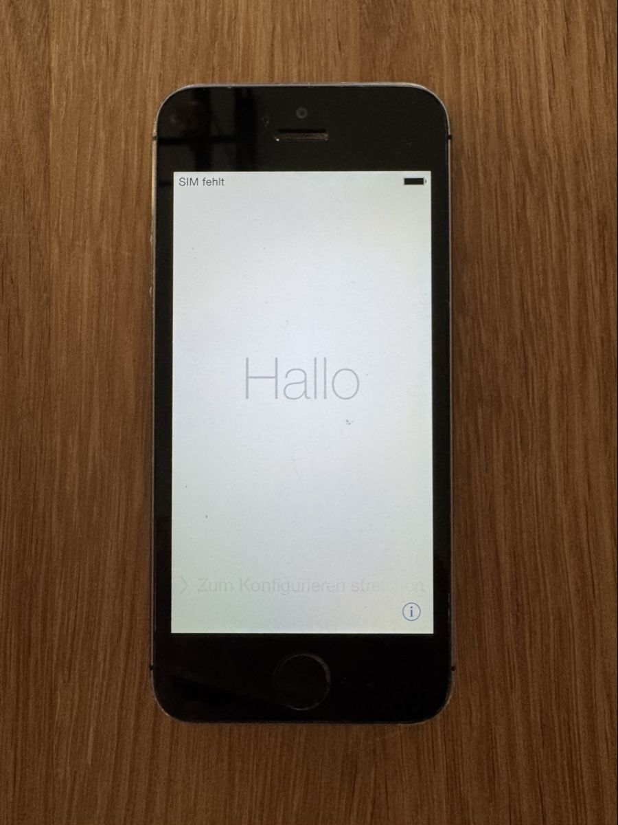 Apple Handys / Smartphones: Apple iPhone 5s silber – Gebraucht aus Eschenbach SG von Patrick.original