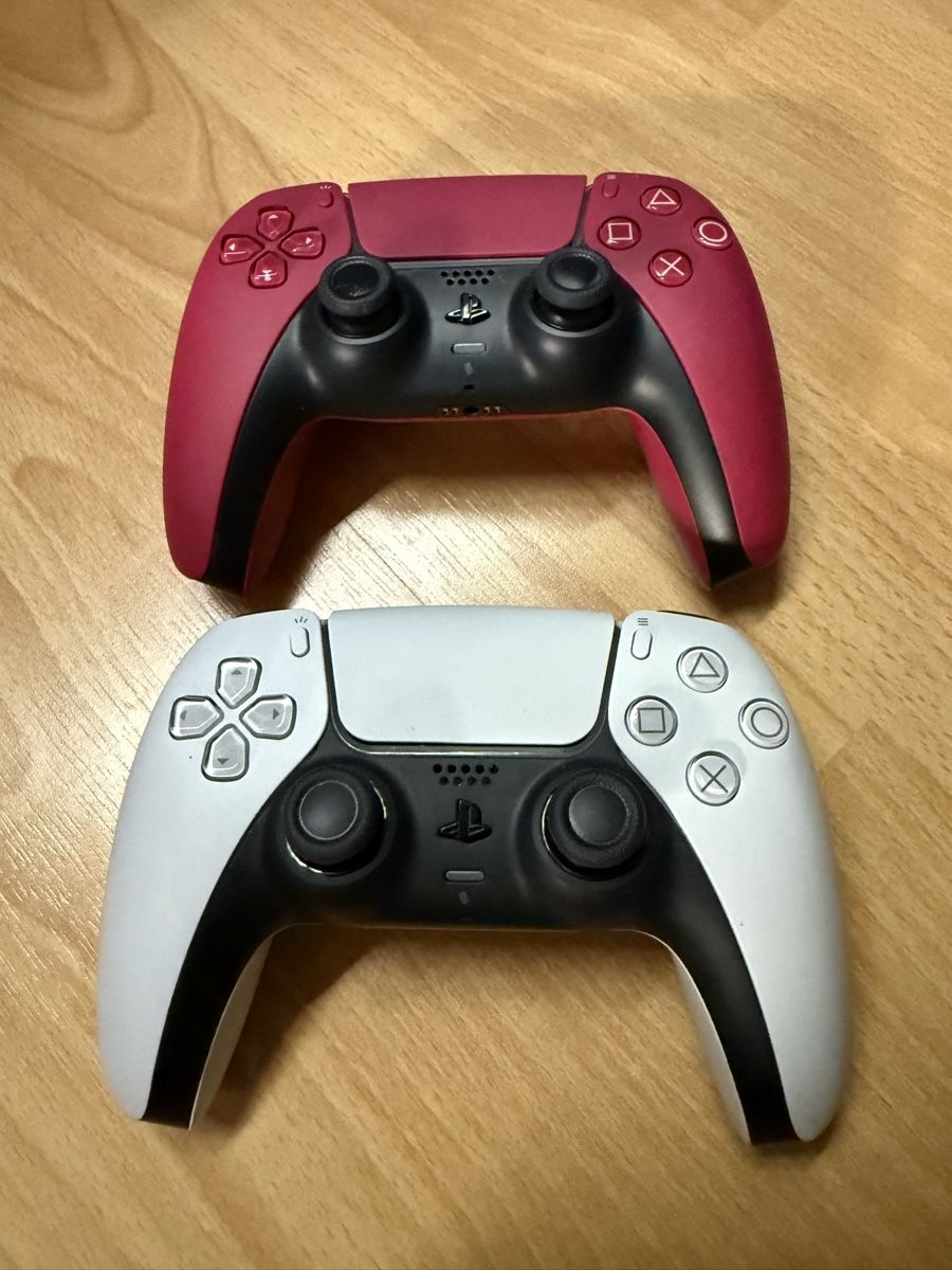 Sony Console: PS5 Pro 2TB mit 2 Controller – Nuovo (secondo la descrizione) da Klosters venduto da sae_ssr5 1