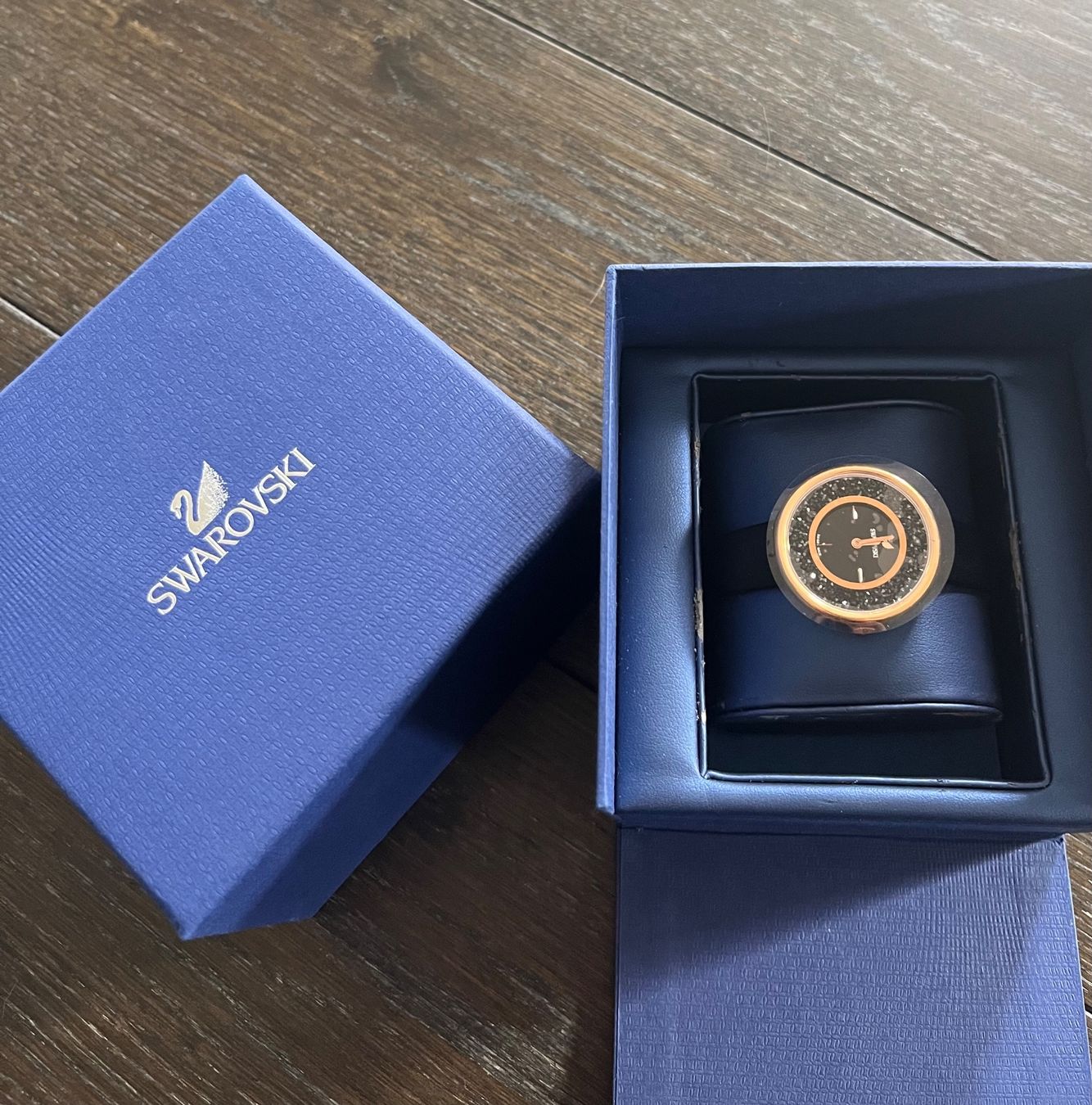 Swarovski Uhren: Montre swarovski crystalline – Neu (gemäss Beschreibung) aus Posieux von evs_57x2