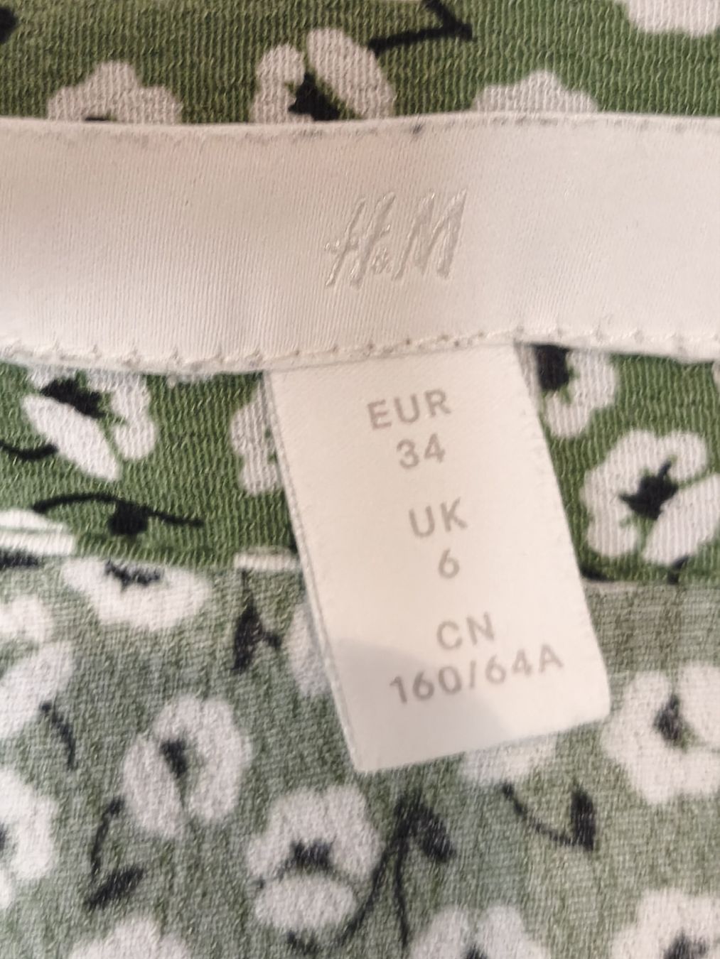 H&M Jupes: Rock H&M geblümt GR 34 /XS – Neuf (Voir description) à Emmetten par SecondhandSiska 3