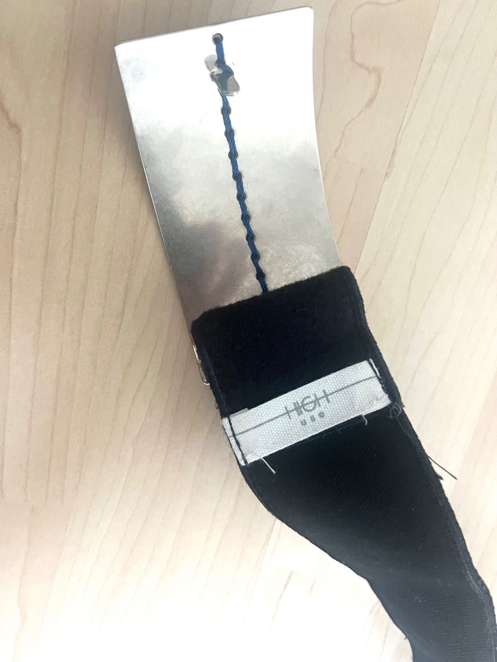 Gürtel: High Use: elastischer Gürtel mit aufgestickten Blumen, 94 cm – Gebraucht aus Luzern von ellitussi 3
