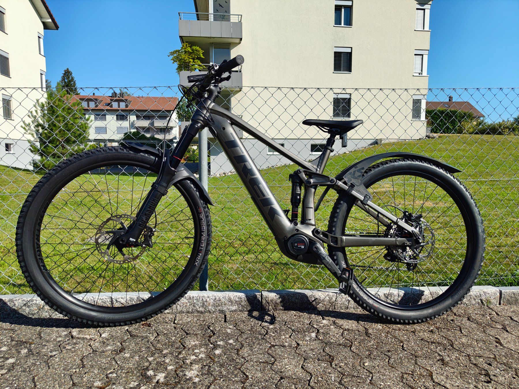 Trek Biciclette: E-MTB fully Trek Rail 5 von 2024 – Usato da Wittenbach venduto da buddy91