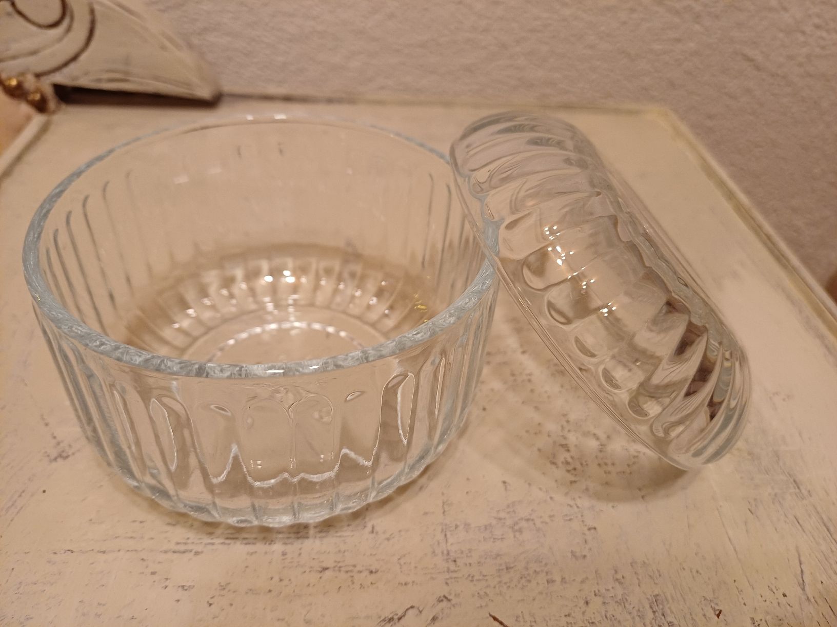 Ikea Bicchieri: Glasdose mit Deckel von Ikea – Usato da Nassen venduto da verrueckt