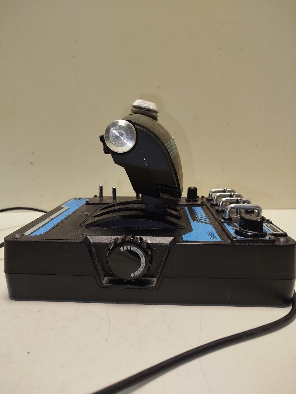 Saitek Controller: Saitek  X56 Pro Flight Throttle Quadrant - (em49) – Usato da Künten venduto da Schnaepplihuus 4
