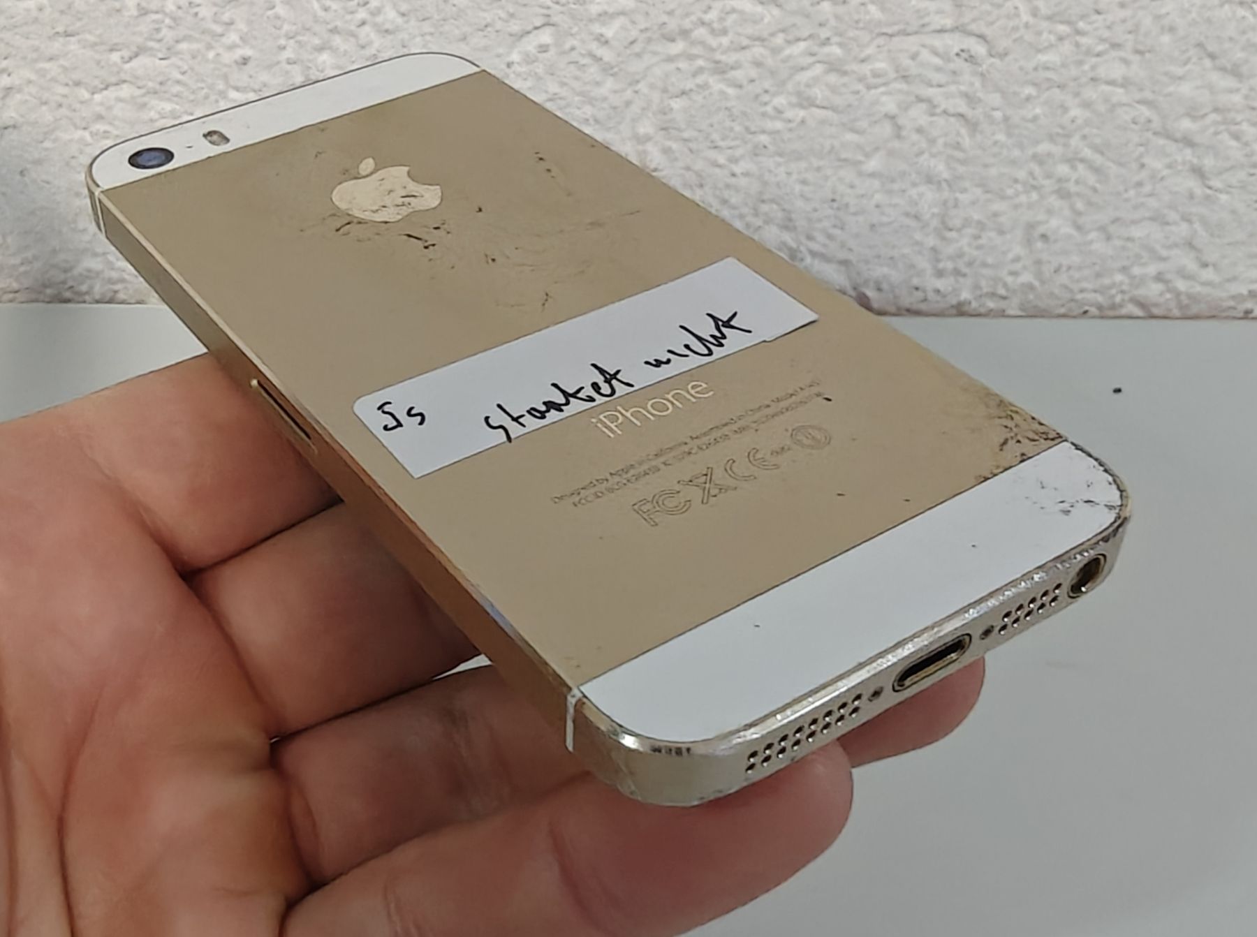 Apple Telefoni cellulari / Smartphones: iPhone 5s Gold – Difettoso da Ehrendingen venduto da Rocky985 2