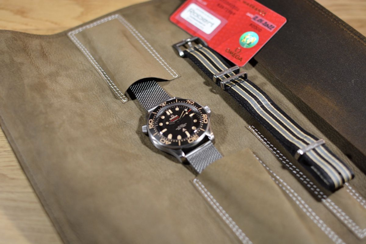Omega Orologi: OMEGA Seamaster Diver 300 édition 007 – Nuovo (secondo la descrizione) da Pully venduto da OnTime 5