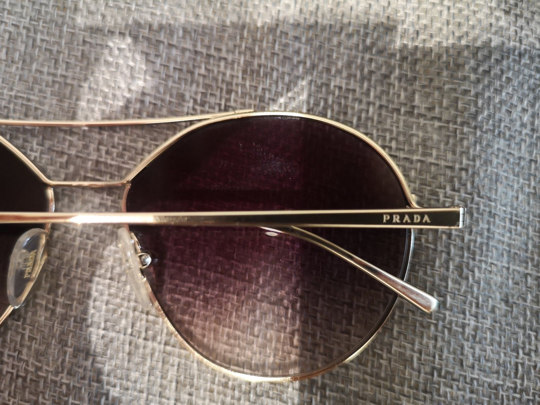 Prada Occhiali & Lenti: Prada Aviator Sunglasses – Nuovo (secondo la descrizione) da Pfäffikon ZH venduto da JingTunic 1