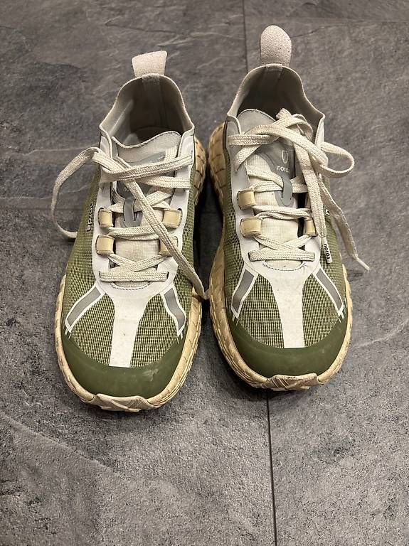 Chaussures femmes: Norda 001 - US 6.5 – D'occasion à S. Carlo GR par ani_2pgw 1