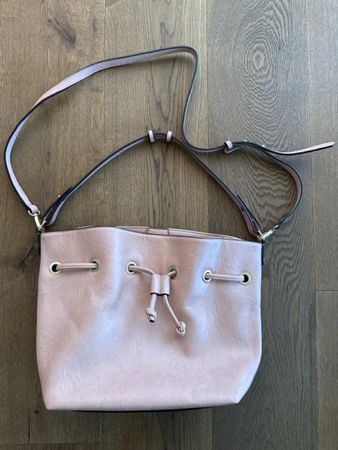 Handtasche Rosa! . ALLES MUSS WEG!
